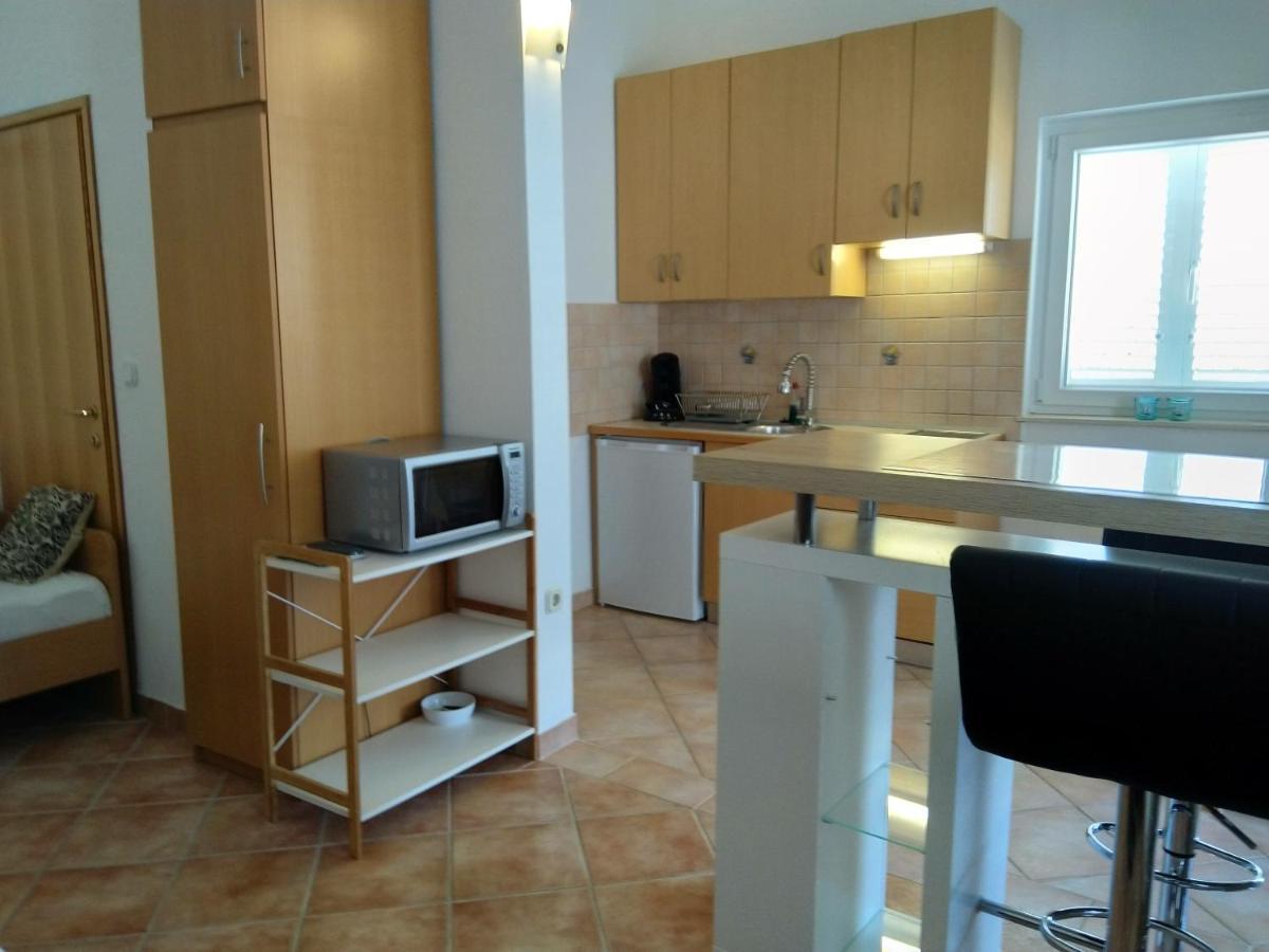 Apartment Edina Pag พาก ภายนอก รูปภาพ